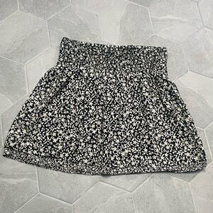 J. Jill Smocked Waist Floral A-Line Mini Skirt – Black & White, Women’s Large